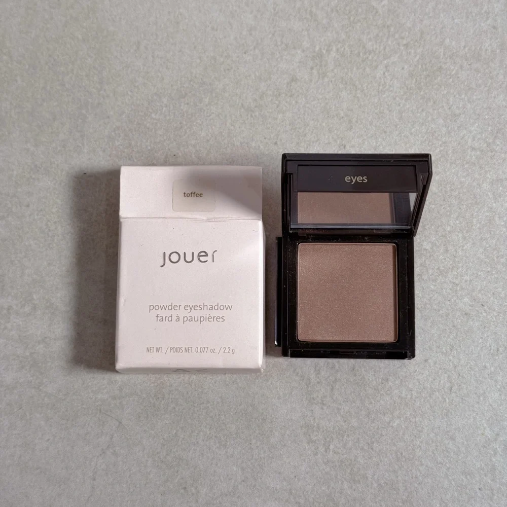 Jouer Single Powder Eyeshadow Toffee Neutral Brown Matte